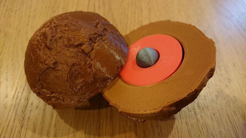 Geophysical Globe: Earth topography with inner and outer core