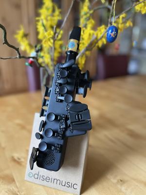 Cardboard Clips for Travel Sax 2 Stand