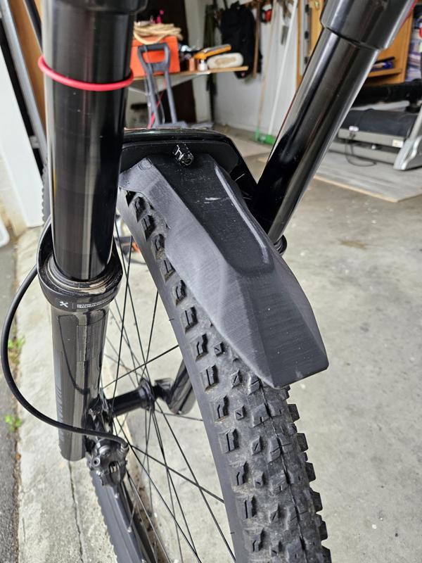 RockShox 35 mud guard