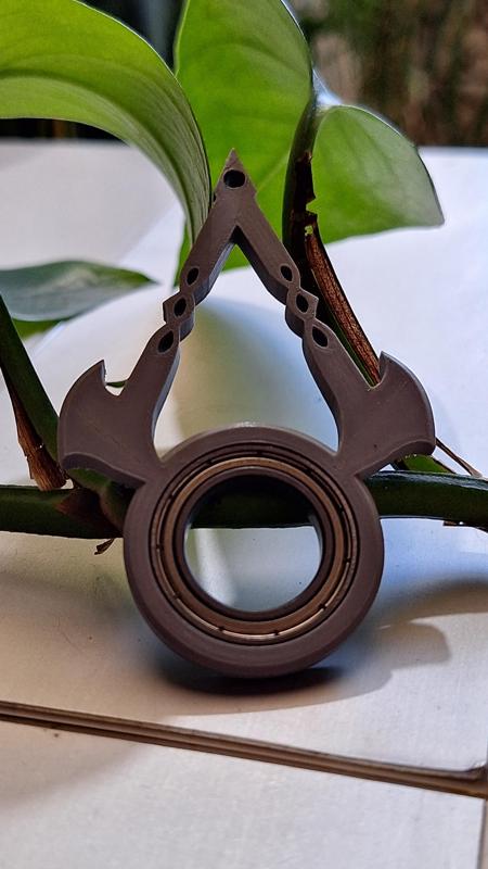 assassin creed valhalla keychain spinner