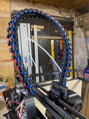 Ender 7 Cable Spine