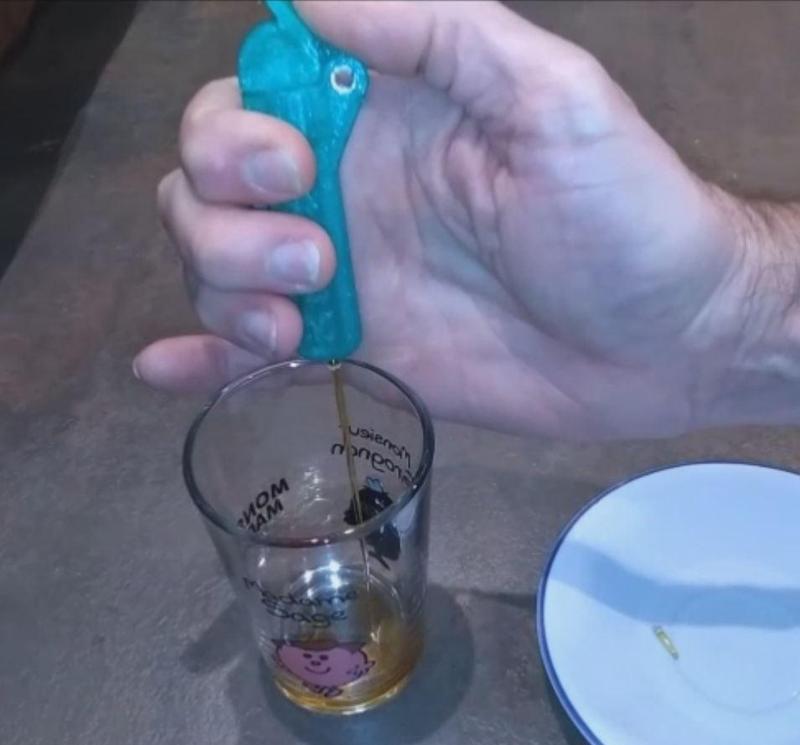 Drinkable Ampoule Breaker 5 10 ml / Casseur d’ampoule buvable 5 et 10 ml