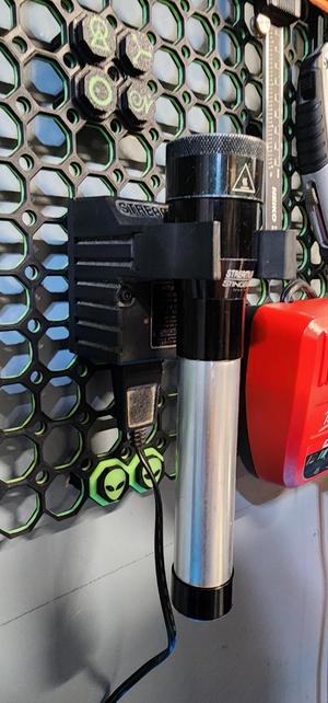 Streamlight Stinger 75100 Charger Mount Multiboard