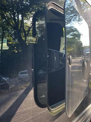 Stift Ausstellfenster /Pin for hinged window Ford Tourneo