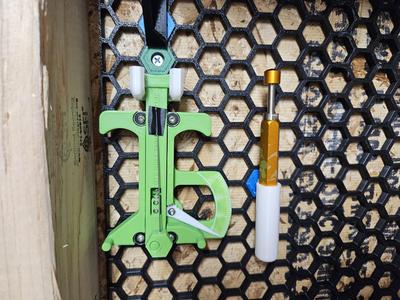 JReady Extractor Tool Mount for Honeycomb Storage Wall HSW