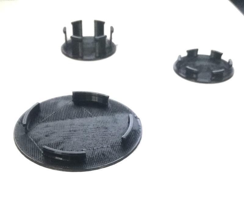 Customizable hole plug/cap