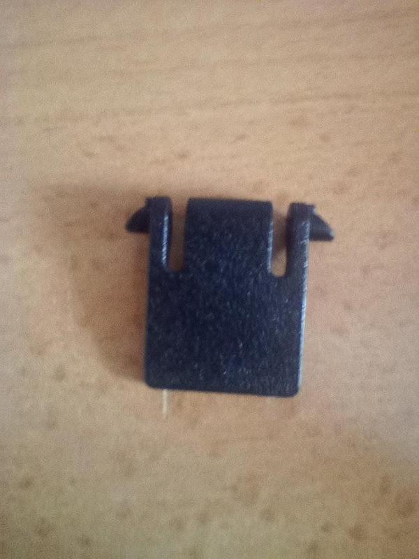 Keyboard leg connectIT CI-80 keyboard