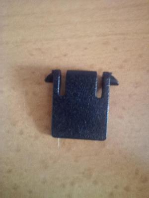 Keyboard leg connectIT CI-80 keyboard