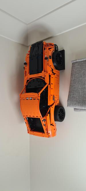 1:8 Lego Car Wall Mount
