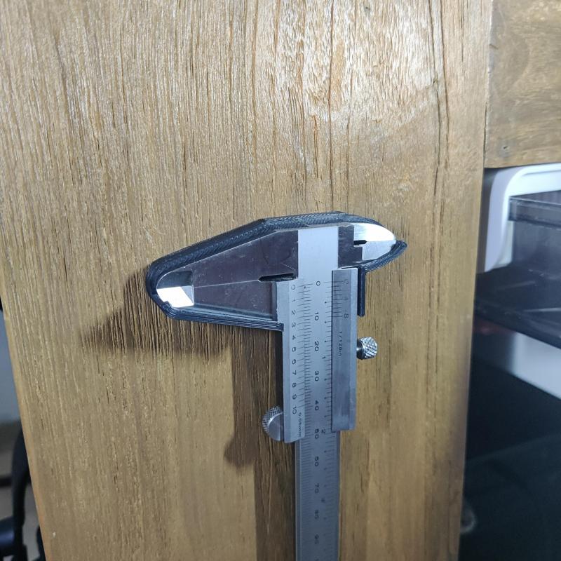 Caliper wall mount