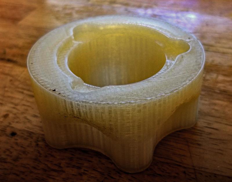 Hand-Held Kitchen Faucet Extractor