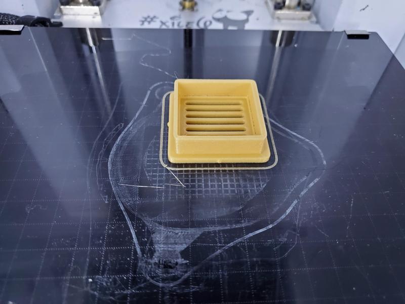 Filter holder for COVID-19  mask by xile6