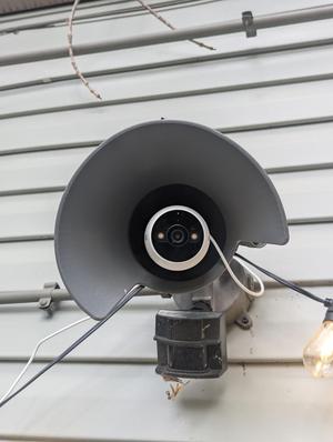 E26 Lightbulb Socket to Kasa Outdoor Cam Mounting Surface