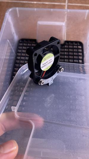 fan holder for Samla propagation box
