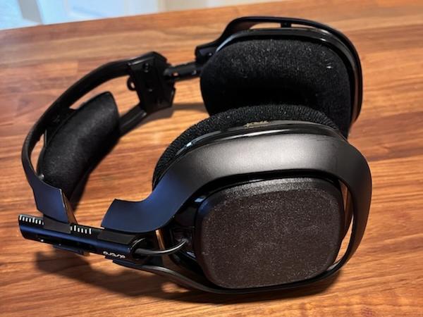 Astro A40 - ear cup