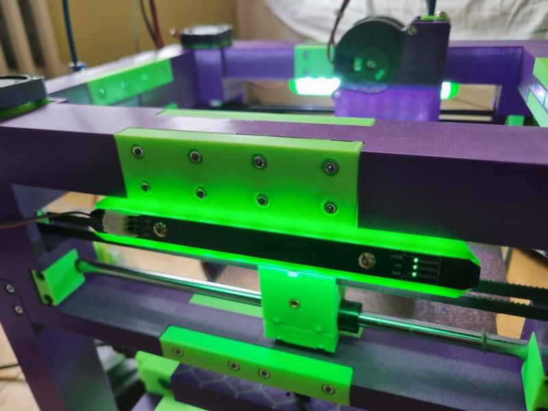 Rainbow on a matchstick mount for the 100 v1.1