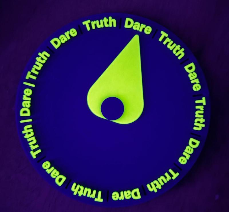 Truth or Dare Spinner