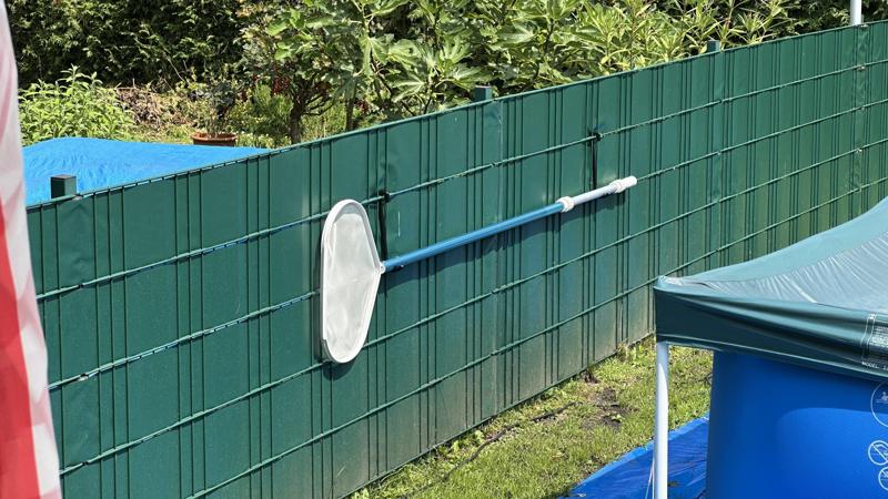 universal Intex pool Holder