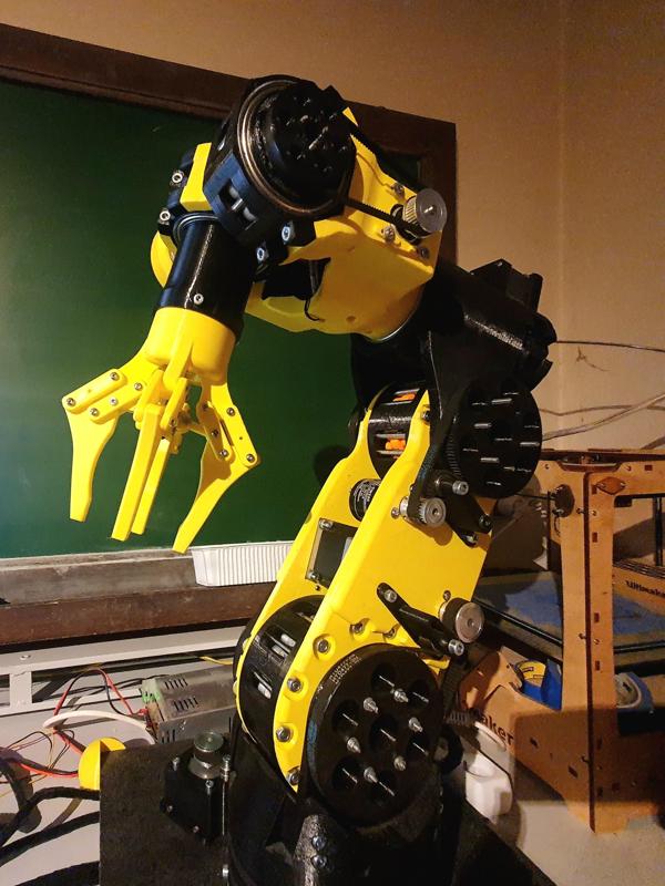 Cybot - Gripper for Cycloidal Disk Robot arm