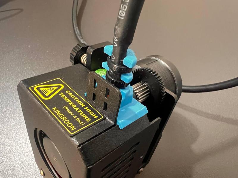 Kingroon KP3s Pro V2 - Extruder cable guide