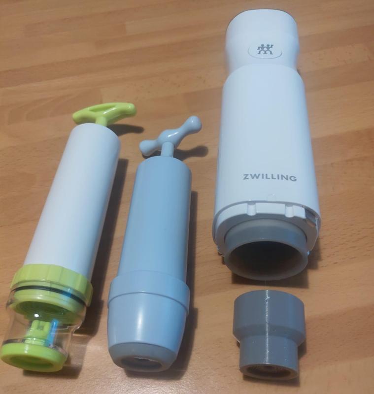 Dry bag adapter for Zwilling vacuum pump