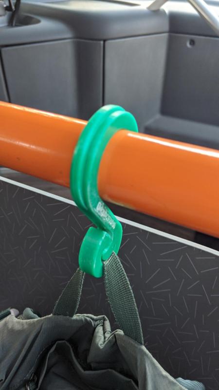 Backpack coach bus hook - The Dilophosaurus