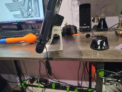 cell/tablet stand