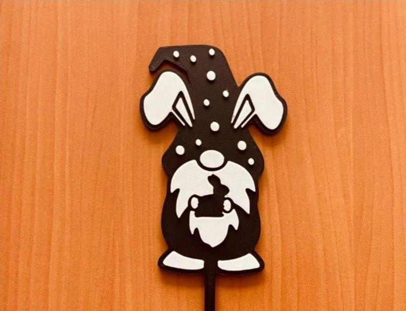 Easter Gnome with bunny