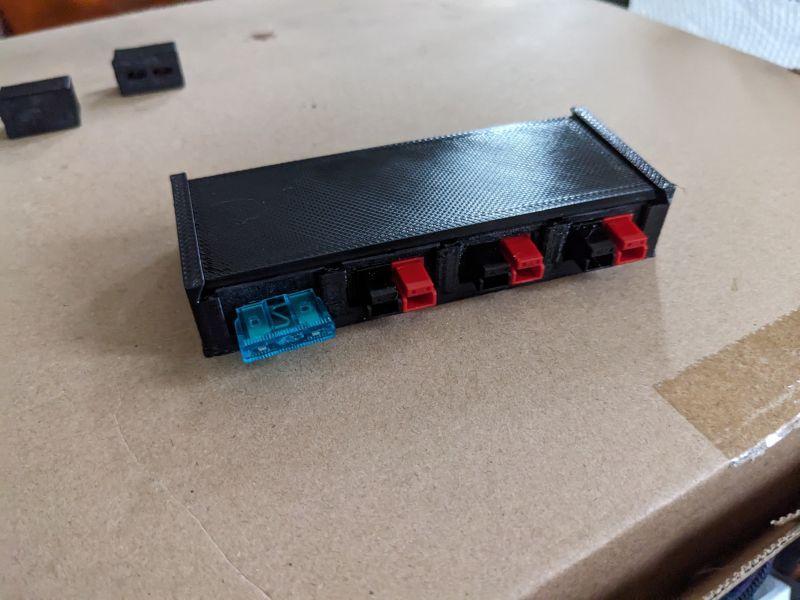 Anderson PowerPole Modular Flat Distribution Box