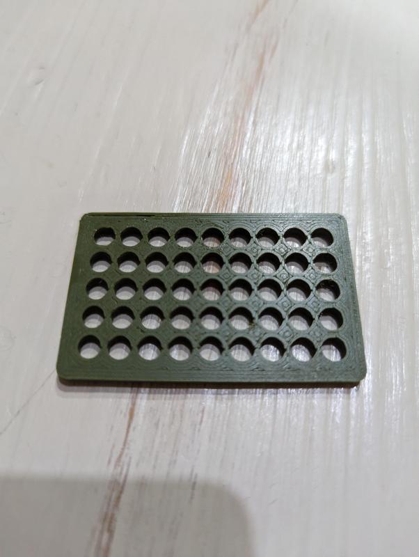 Dishwasher basket for INDESIT.