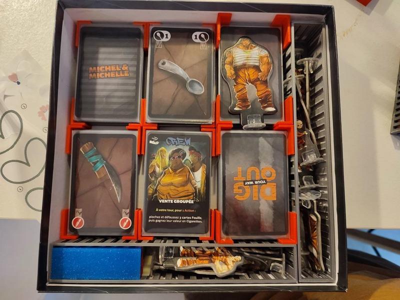 Dig your way out insert organizer vertical and sleeves compatible