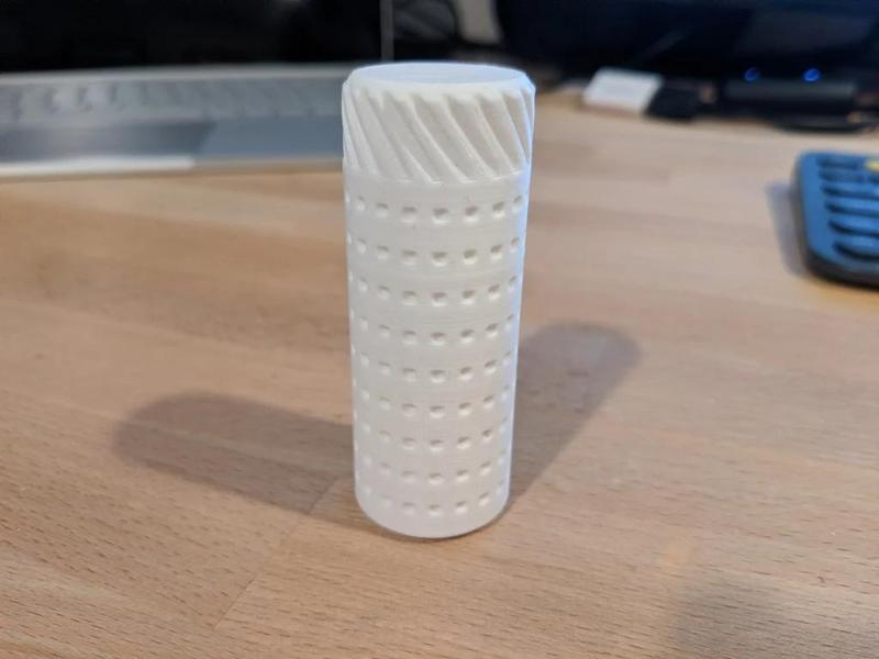 Screw Top Pill Bottle