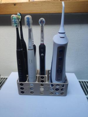 Electric toothbrush and mouth shower stand