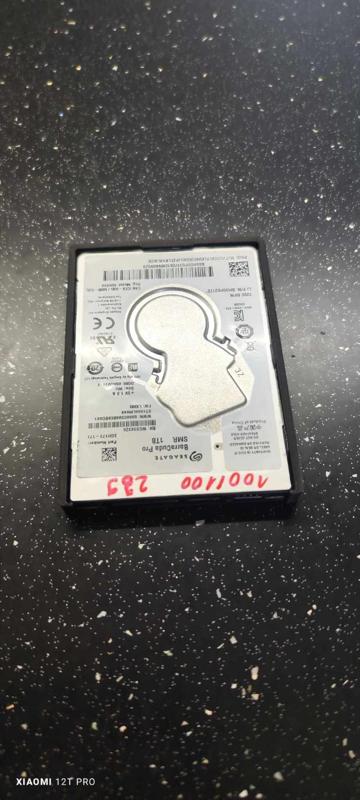 2.5" hard drive circuit/PCB protector