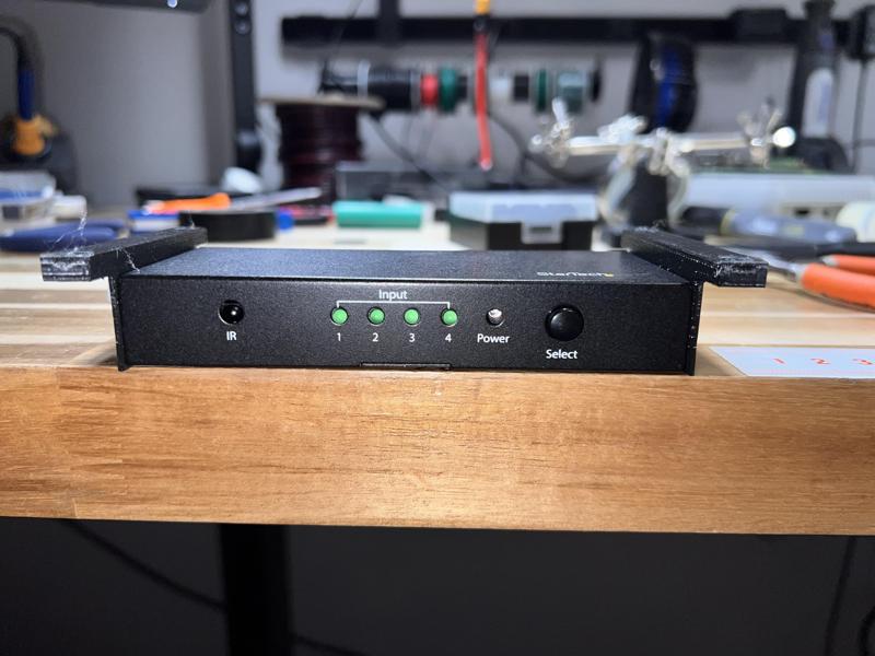StarTech VS421HD20 HDMI Switch Mounting Brackets