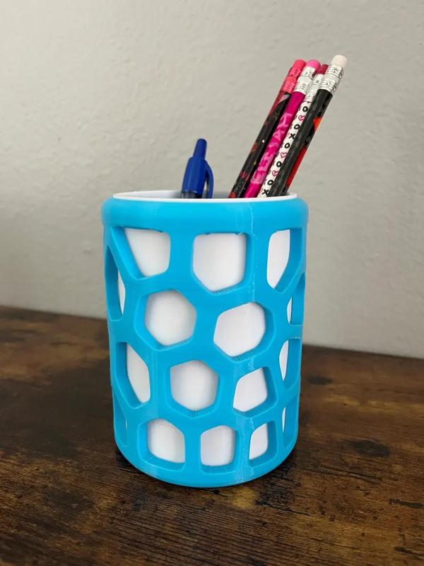 Voronoi Pencil Cup