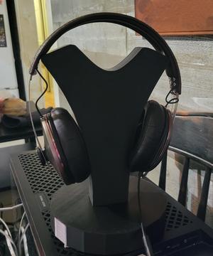 Headphone Stand