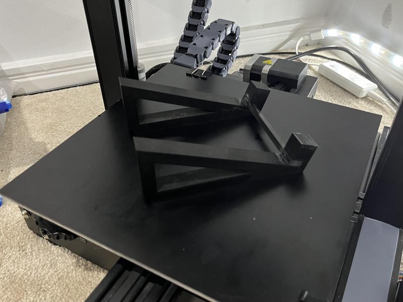 Low Material Desktop Speaker Stand