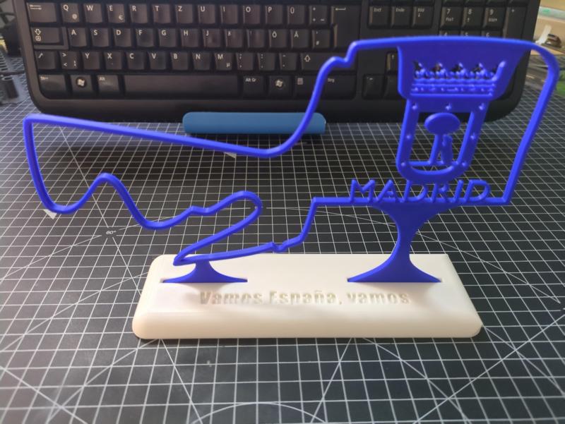 F1 Madrid Circuit 2025 desktop stand