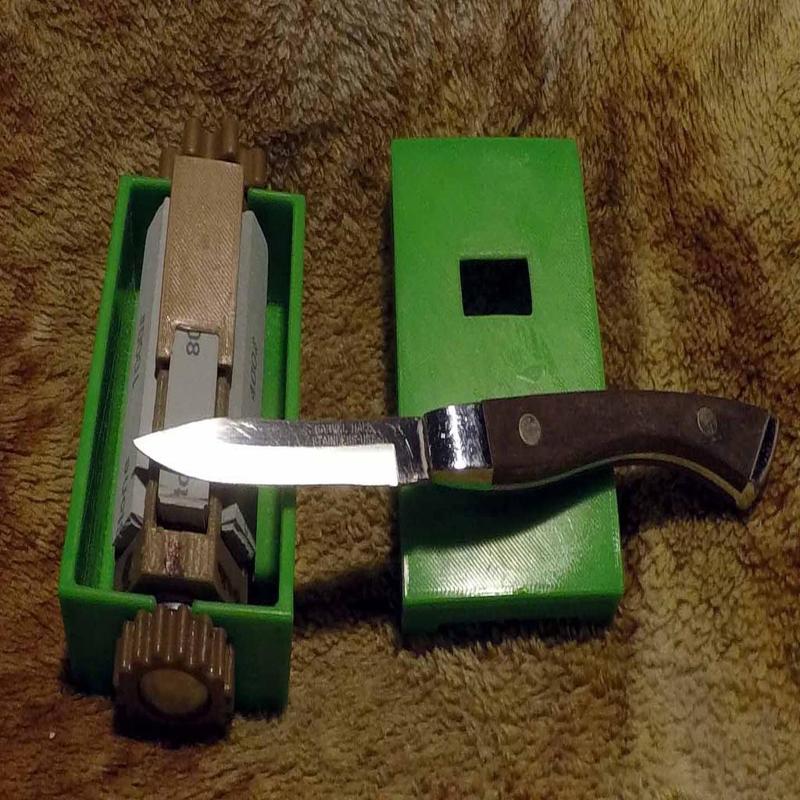 vintage Wet Stone Sharpener 1/4 scale improved
