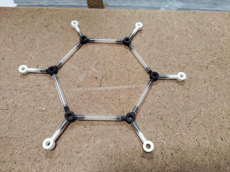 Stavebnice chemie - uhlovodíky