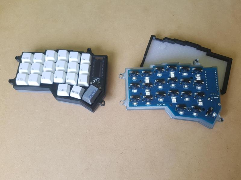 Corne keyboard case (2 parts each)