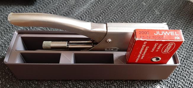 Gridfinity Halter Tacker