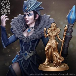Winter Witch - 32mm scale