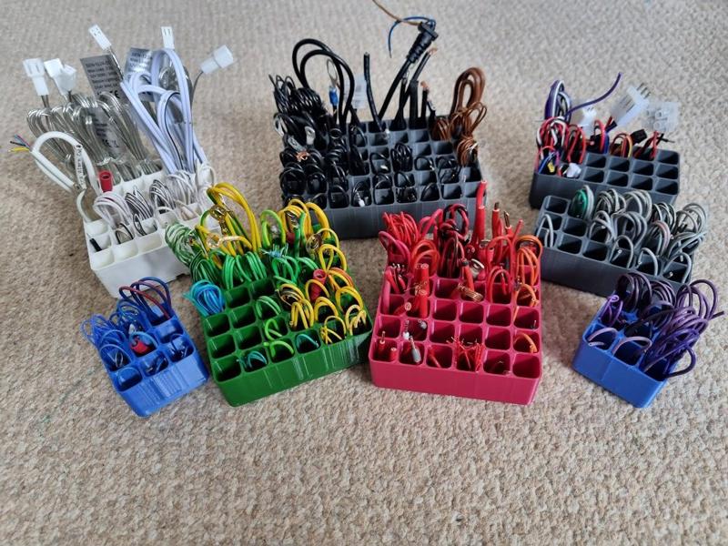 Gridfinity holders for Wire Offcuts