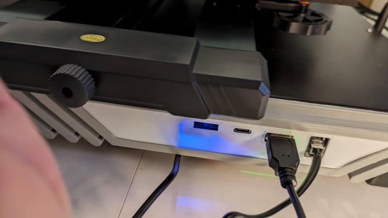 Neptune 4 Plus -  Reveal inner micro sd thingy (just the lense)