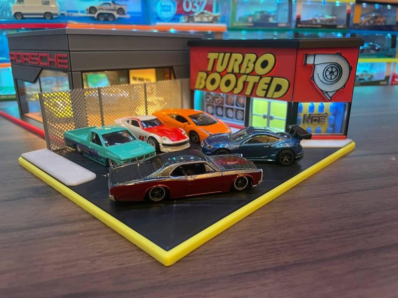 Turbo Boosted Tune Up Shop (Generic 1/64 Shop Display)