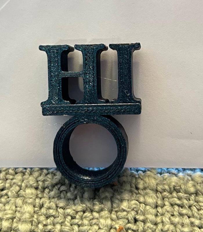 "HI" finger puppet
