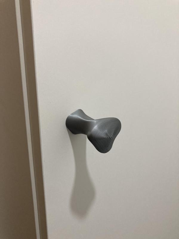 Organic door handle for Ikea NYSJÖN.