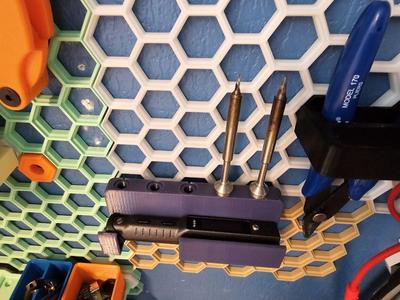 TS101 honeycomb storage wall